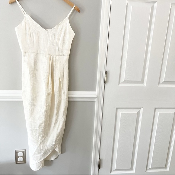 Lulus White Adjustable Straps Lined Bodycon Midi Party Dress Size Small - Picture 1 of 8